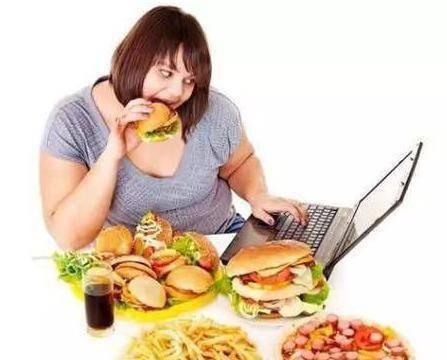 娛樂吃瓜醬頭疼,揭秘娛樂圈背后的真相與困境