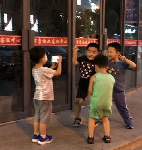 娛樂吃瓜的頭像男