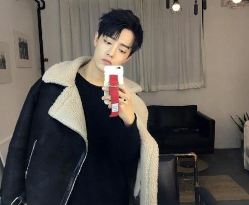 熱搜娛樂(lè)吃瓜博主是誰(shuí),揭秘幕后真相與熱門(mén)事件背后的故事