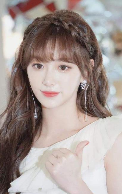 娛樂吃瓜姐陳卓璇,娛樂吃瓜界的風云人物